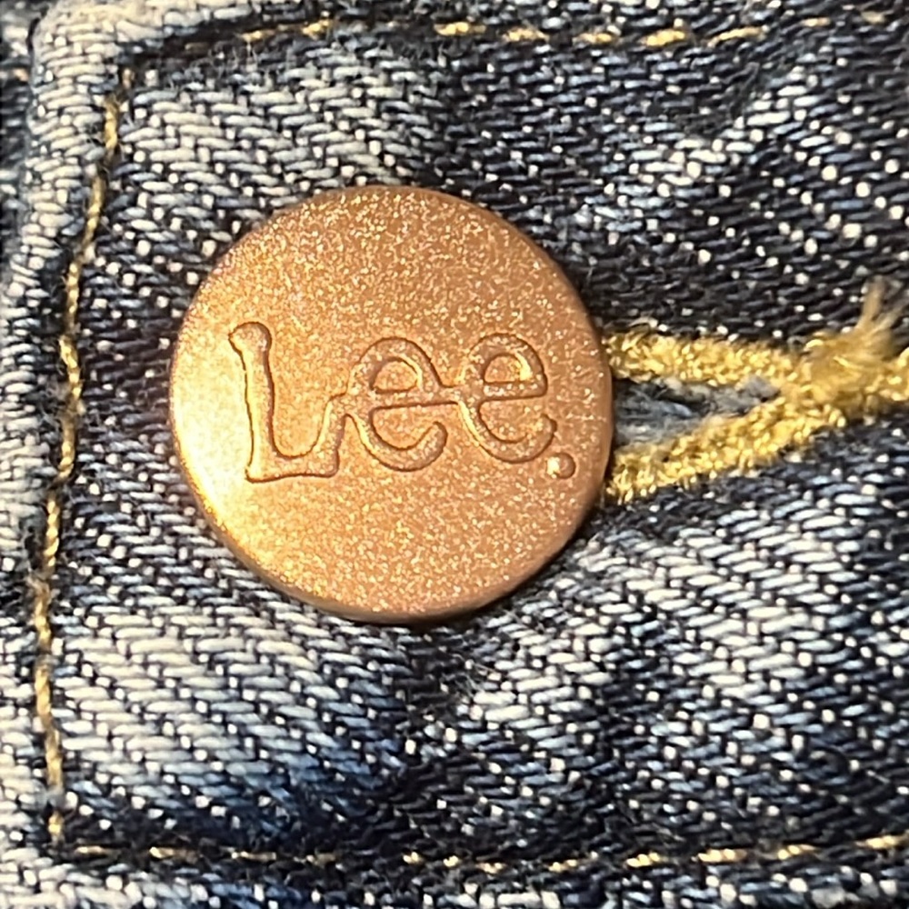 LEE Lee Is Love Jean Shorts - Picture 7 of 9